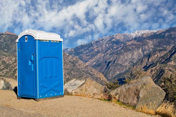 Best Porta potty rental near me  in Wakarusa, IN